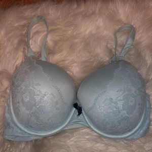 32DD push up bra